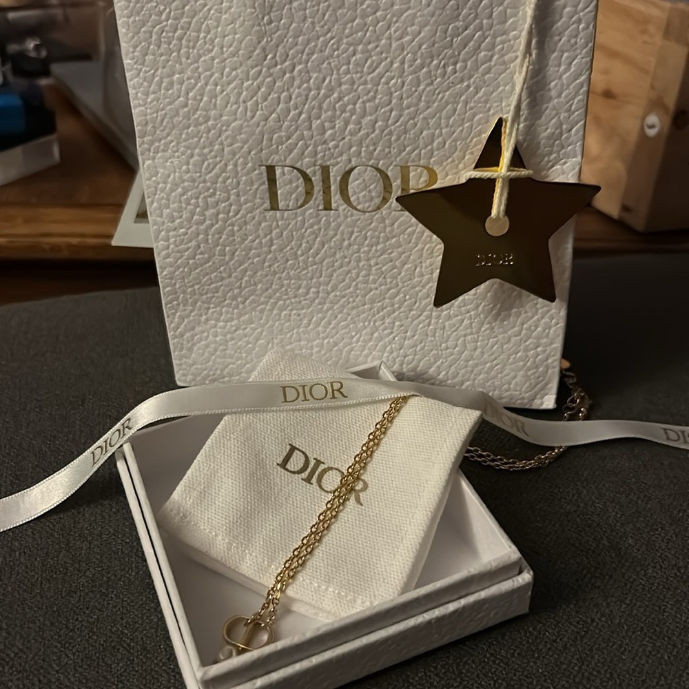 Christian Dior Petit gold CD necklace